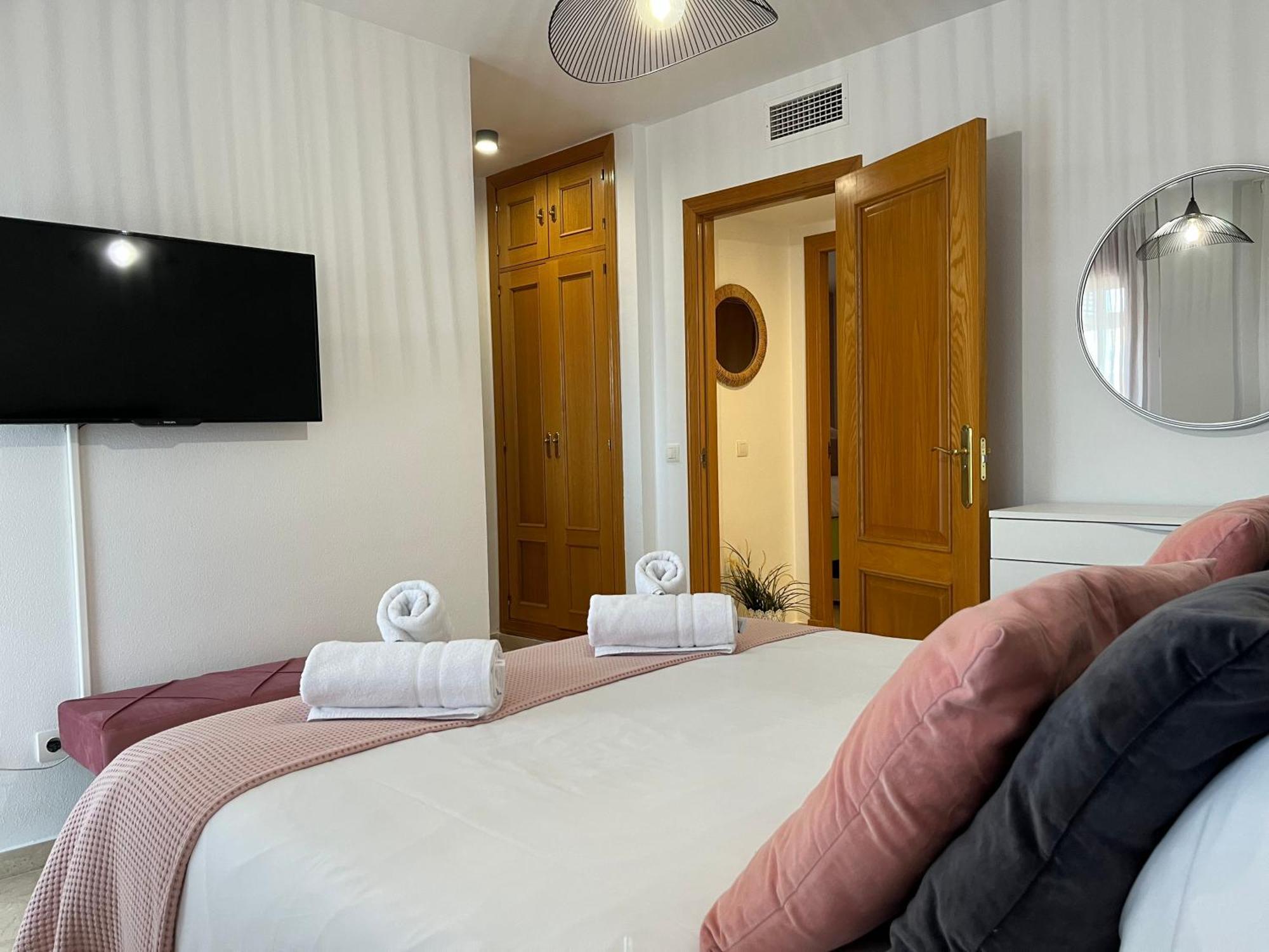 Malaga Estacion Ave Playa Apartment ภายนอก รูปภาพ